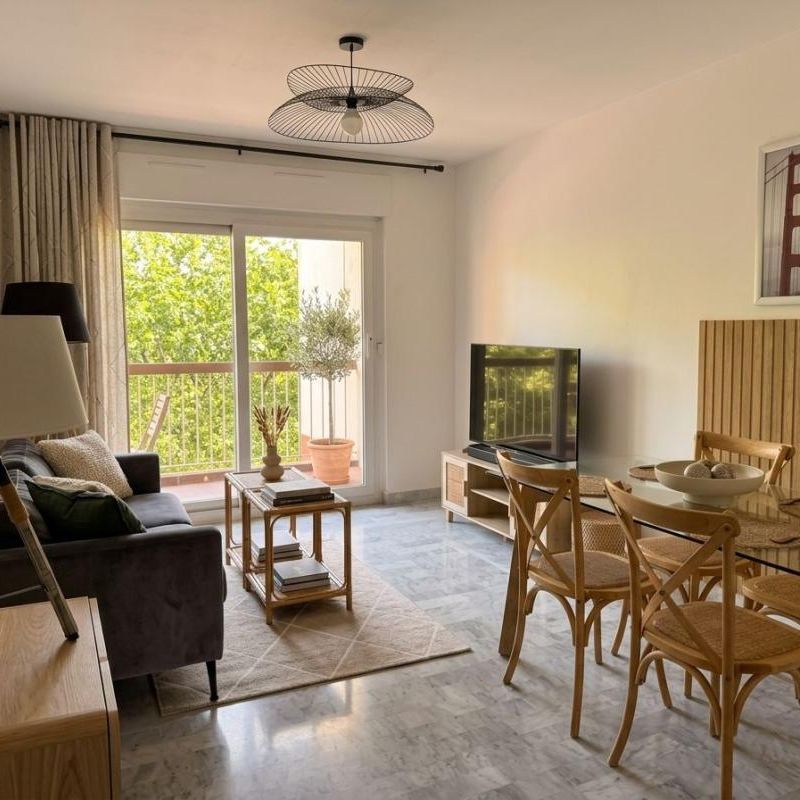 Location Appartement 3 pièces Meublé 60m² CANNES 06150 - Photo 1