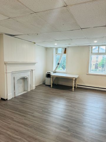 For Lease - 457 Dundas Street Unit# 5, Woodstock, Ontario - Photo 3