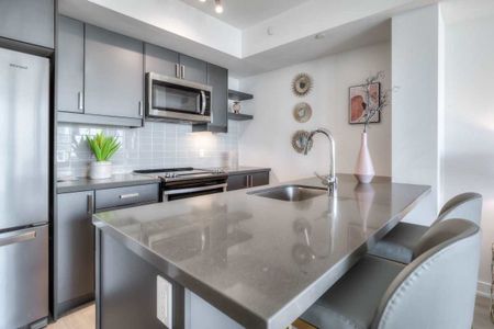 For Lease - 50 Wellesley Street Unit# 3903, Toronto, Ontario - Photo 2