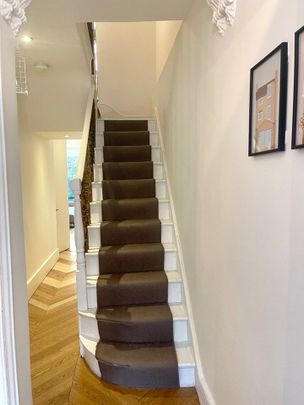 4 Bed Terraced House, Beardell Street, SE19 - Photo 1