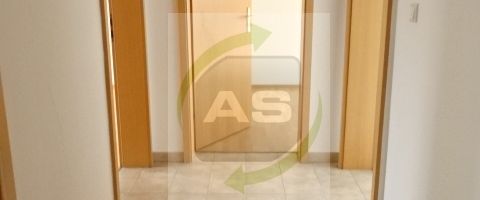 WoHlFüHlWoHnUnG in Cainsdorf mit EBK - Foto 1