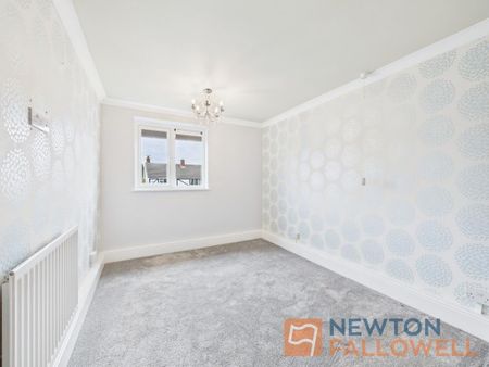 2 bedroom flat to rent - Photo 3