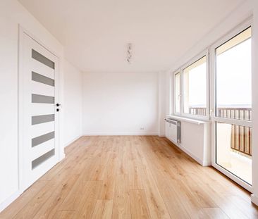 Kompaktowa kawalerka Świeżo po Generalnym Remoncie - Photo 2