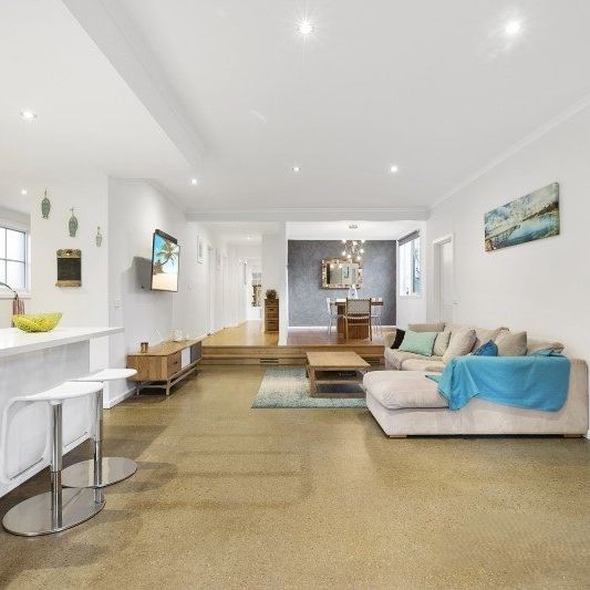 19 Johns Road, Mornington - Photo 1