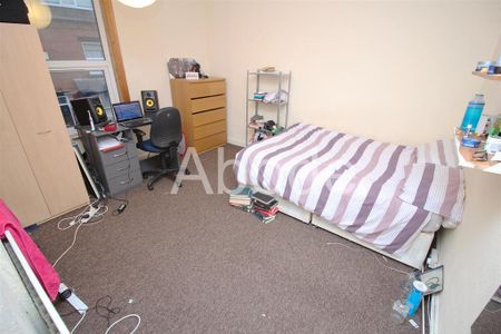3 bedroom house to rent - Photo 3