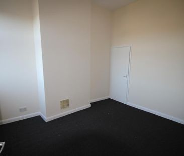 2 bedroom house to rent - Photo 1