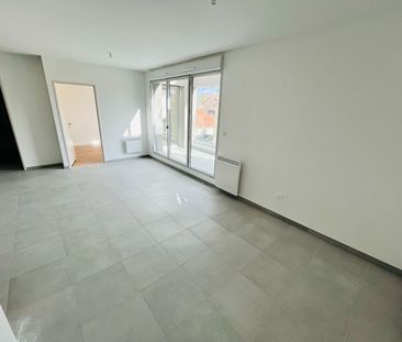 Location Appartement 2 pièces 43m² - Photo 3