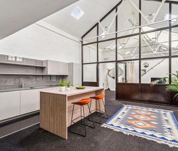 3 bedroom flat to rent - Photo 4