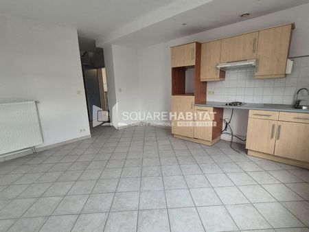 Location Appartement 2 pièces 42m² FEIGNIES 59750 - Photo 4
