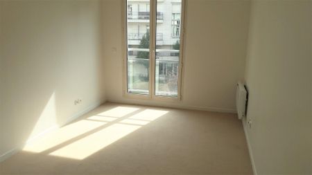 location Appartement F3 DE 75.5m² À MEUDON - Photo 4