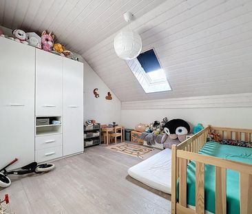 3.5 Zimmer, 93 m², 2. Stock - Photo 3