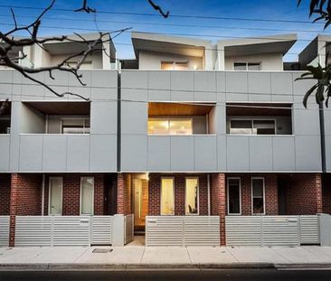 338B Separation Street, Northcote VIC 3070 - Townhouse For Rent | D... - Photo 2