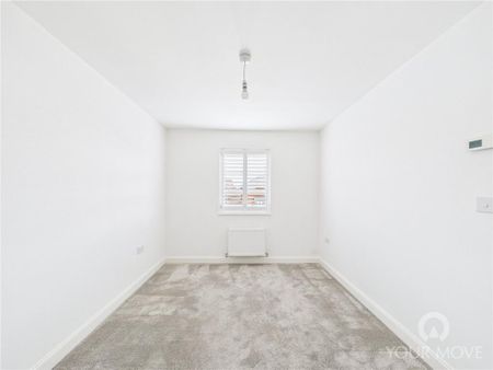 4 bedroom detached house to rent - Photo 4