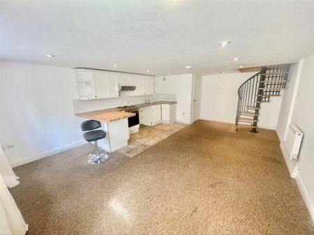 Longreach Cottage, 18 Orchard Place, Weston-Super-Mare - Photo 2