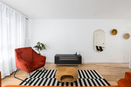 4061 Av. des Érables - Photo 4