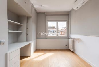 Luminoso piso reformado Turó Park