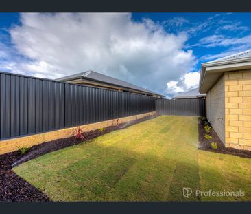 20 Sentinel Drive, Two Rocks, WA 6037 - Photo 2