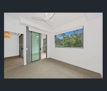 BOUTIQUE APARTMENT IN SERENE PARK ENVIRONMENT - Photo 6