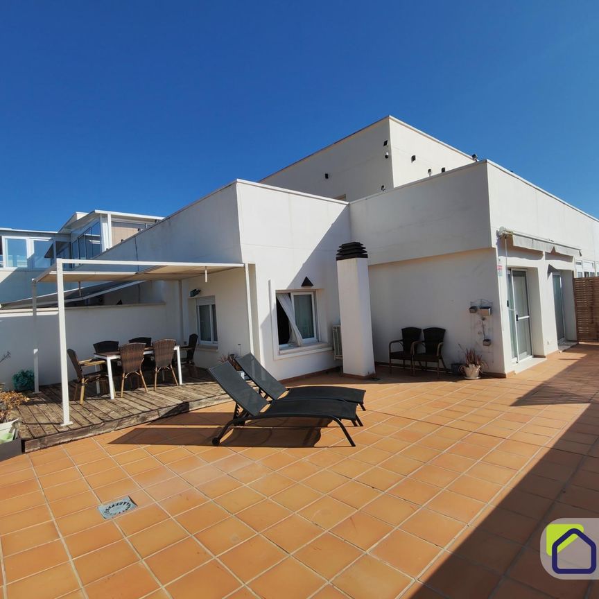 Atico en alquiler en Nueva Andalucia, Marbella - Photo 1