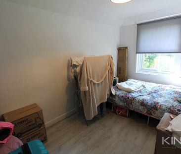 4 bedroom terraced house to rent - Photo 2