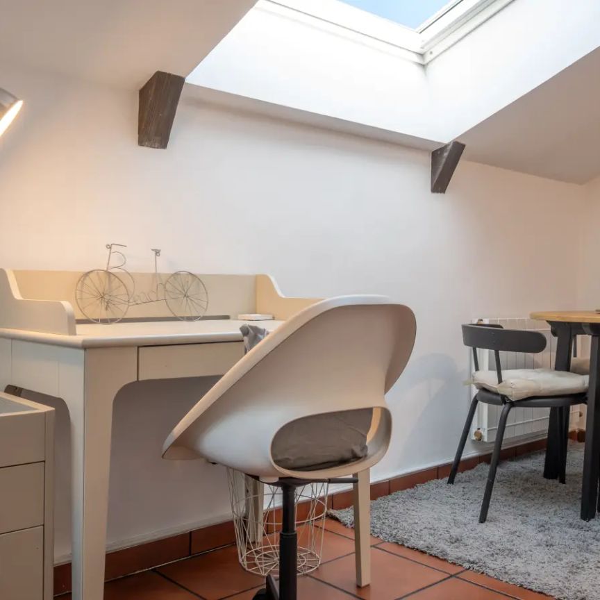 1-bedroom apartment for rent in Sol, bills included - Foto 1