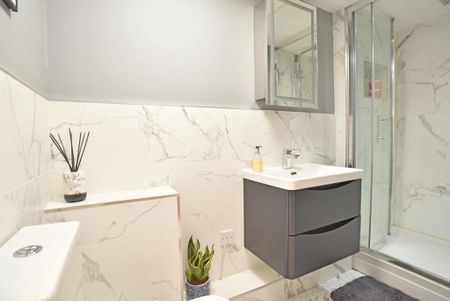 Heywood Road, Harrogate, HG2 0LU - Photo 5