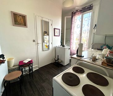 Location Appartement 1 pièce 19m² - Photo 2