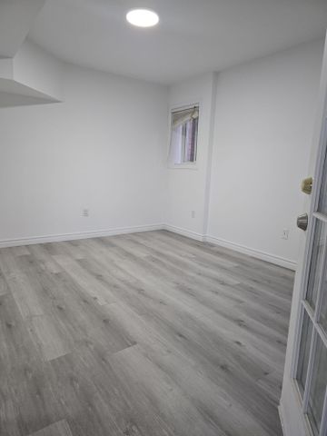 For Lease - 47 Eddington Place, Vaughan, Ontario - Photo 3