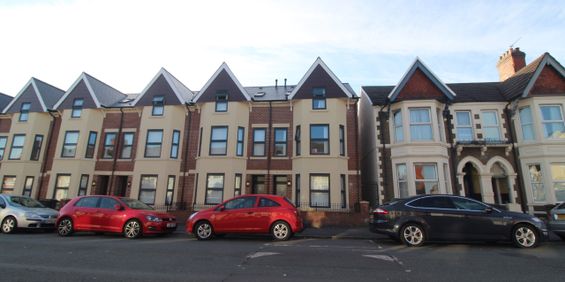 Cyprian House, Monthermer Road - Photo 3