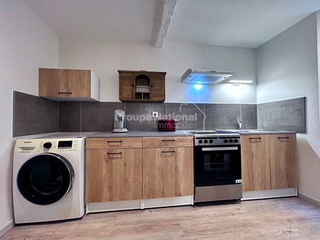 A LOUER à Chateauneuf Du Pape T1 meublé 32 m2, - Photo 2