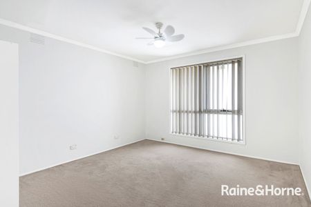 1/18 Circle Drive, Cranbourne, VIC 3977 - Photo 3