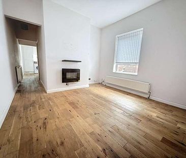 Porthill Bank, Newcastle-under-lyme, ST5 - Photo 4