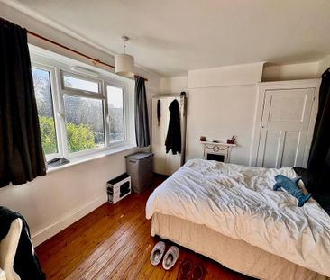 4 bedroom semi-detached house to rent - Photo 3