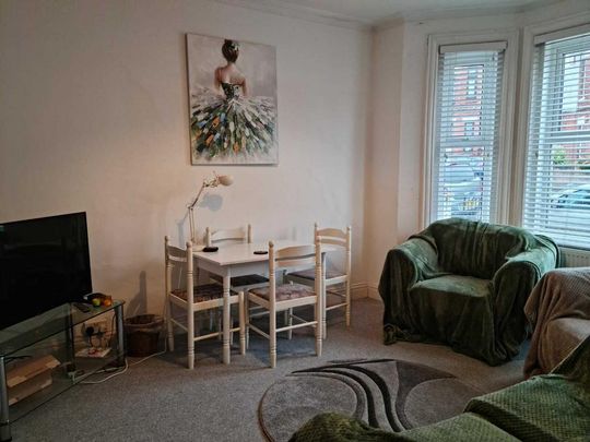 4 bedroom detached house to rent - Photo 1