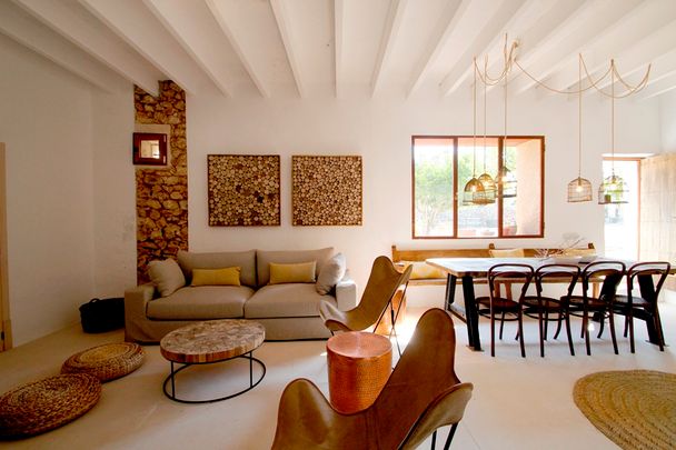 Finca con casa de diseño mallorquin amueblada, 5 dormitorios y piscina en Llucmajor - Photo 1