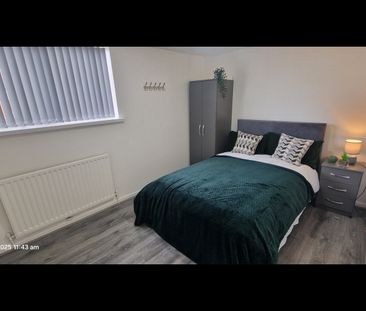 Room in a Shared House, Highgate Street, B12 - Photo 6