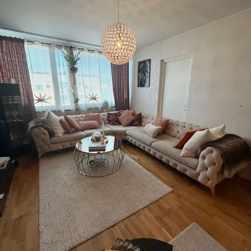 Pålsbodagränd, Bandhagen - Photo 1