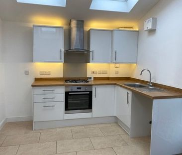 1 bedroom flat to rent - Photo 6