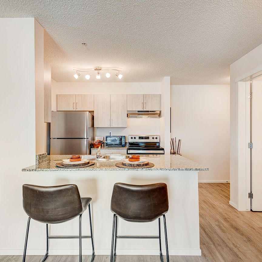 905 Evanston Dr, Calgary - Photo 1