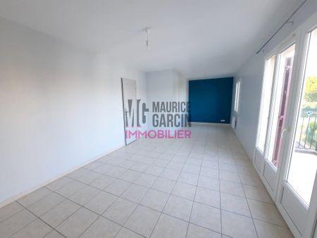 A LOUER - APPARTEMENT CARPENTRAS - STUDIO : 34.50m² - Photo 4
