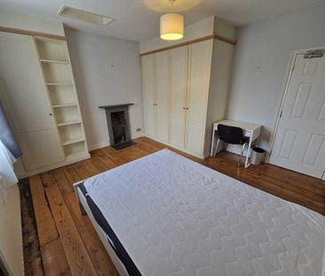 5 Bed Student Accommodation - Photo 5