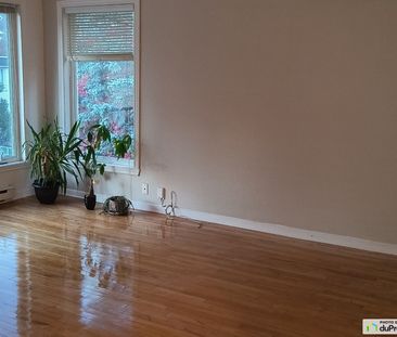 6, Champlain, Blainville à louer - Photo 1