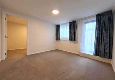 Love Nest or Private Sanctuary - Photo 4