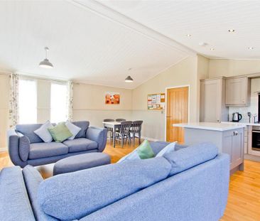 2 bedroom lodge to rent - Photo 3