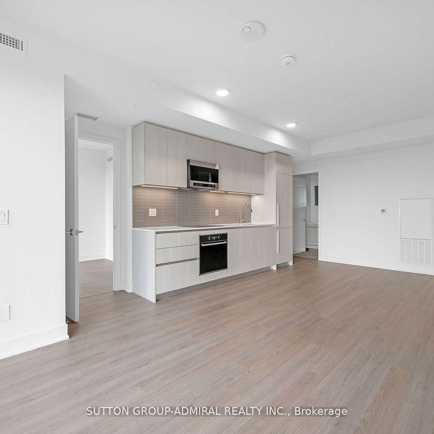 For Lease - 8 Cumberland Street Unit# 1706, Toronto, Ontario - Photo 1