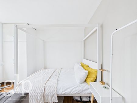 Apartment, Dean Street, London, Greater London, W1D - Photo 4