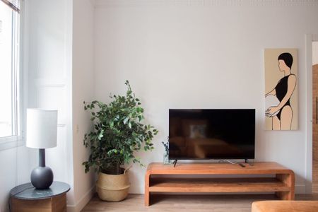 Carrer de Muntaner, Barcelona, Catalonia 08021 - Photo 3