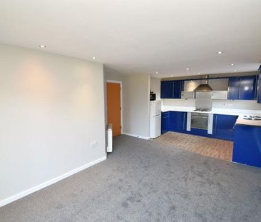 3 bedroom apartment to rent - Photo 6