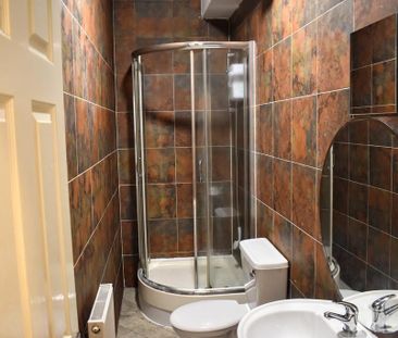 4 bedroom apartment to rent - Photo 2