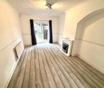 2 bedroom terraced house to rent - Photo 3